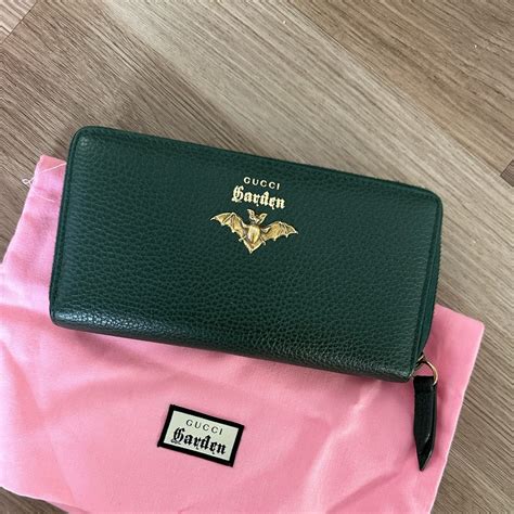 gucci garden bat wallet